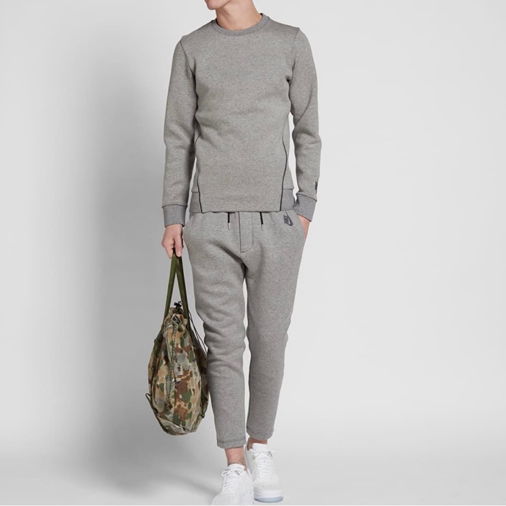 Nikelab Essentials Crew - image 3